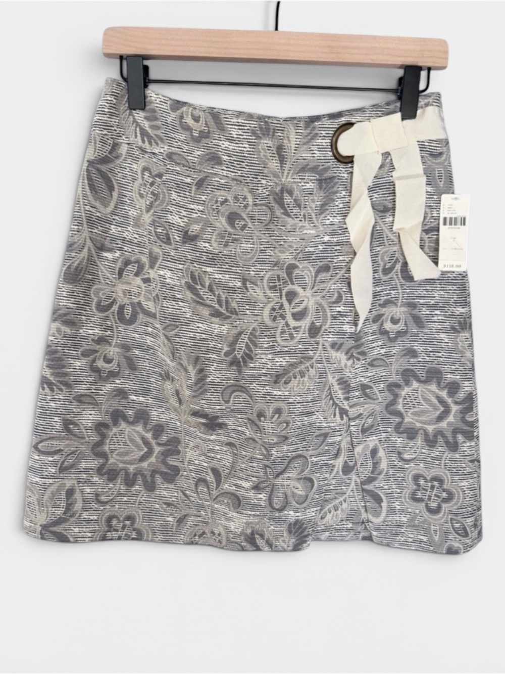 NWT Anthropologie Maeve Textured Floral Skirt Cottagecore Coastal | Size 6